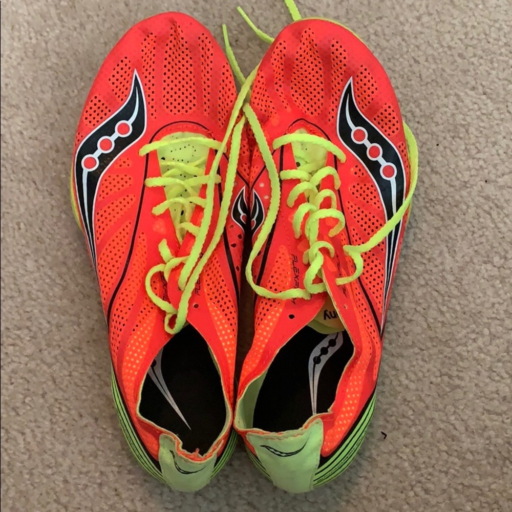 Saucony Endorphin MD4 long distance track spikes